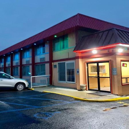 Red Carpet Inn & Suites Lima -Listing Partner Eksteriør billede