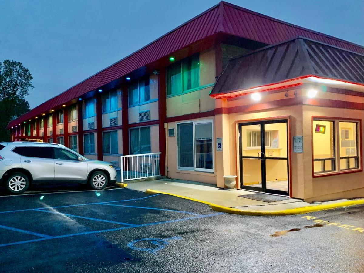 Red Carpet Inn & Suites Lima -Listing Partner Eksteriør billede
