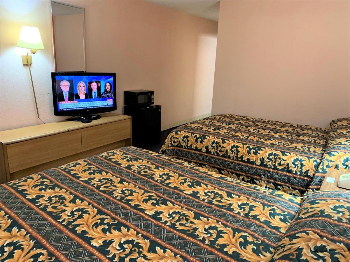 Red Carpet Inn & Suites Lima -Listing Partner Eksteriør billede
