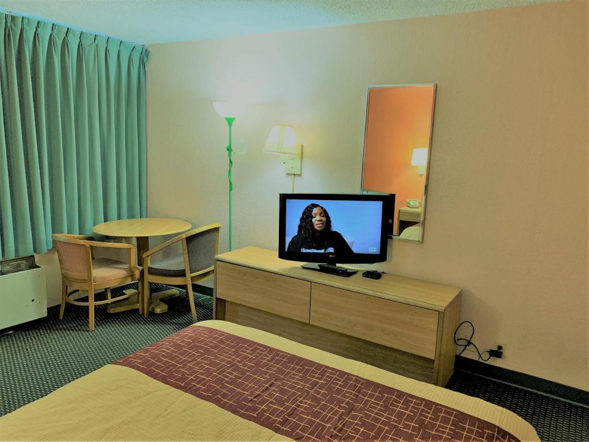 Red Carpet Inn & Suites Lima -Listing Partner Eksteriør billede