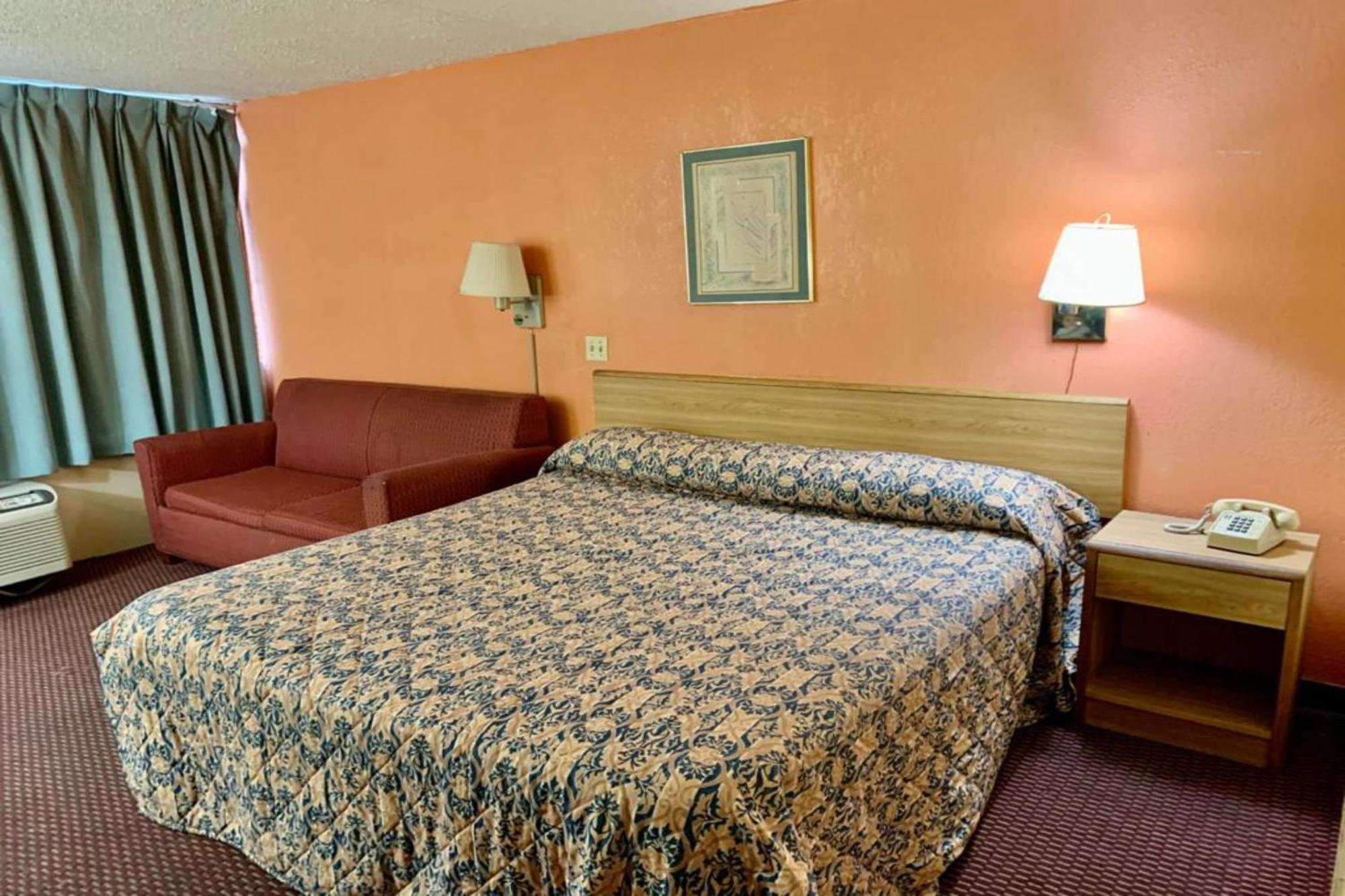 Red Carpet Inn & Suites Lima -Listing Partner Eksteriør billede