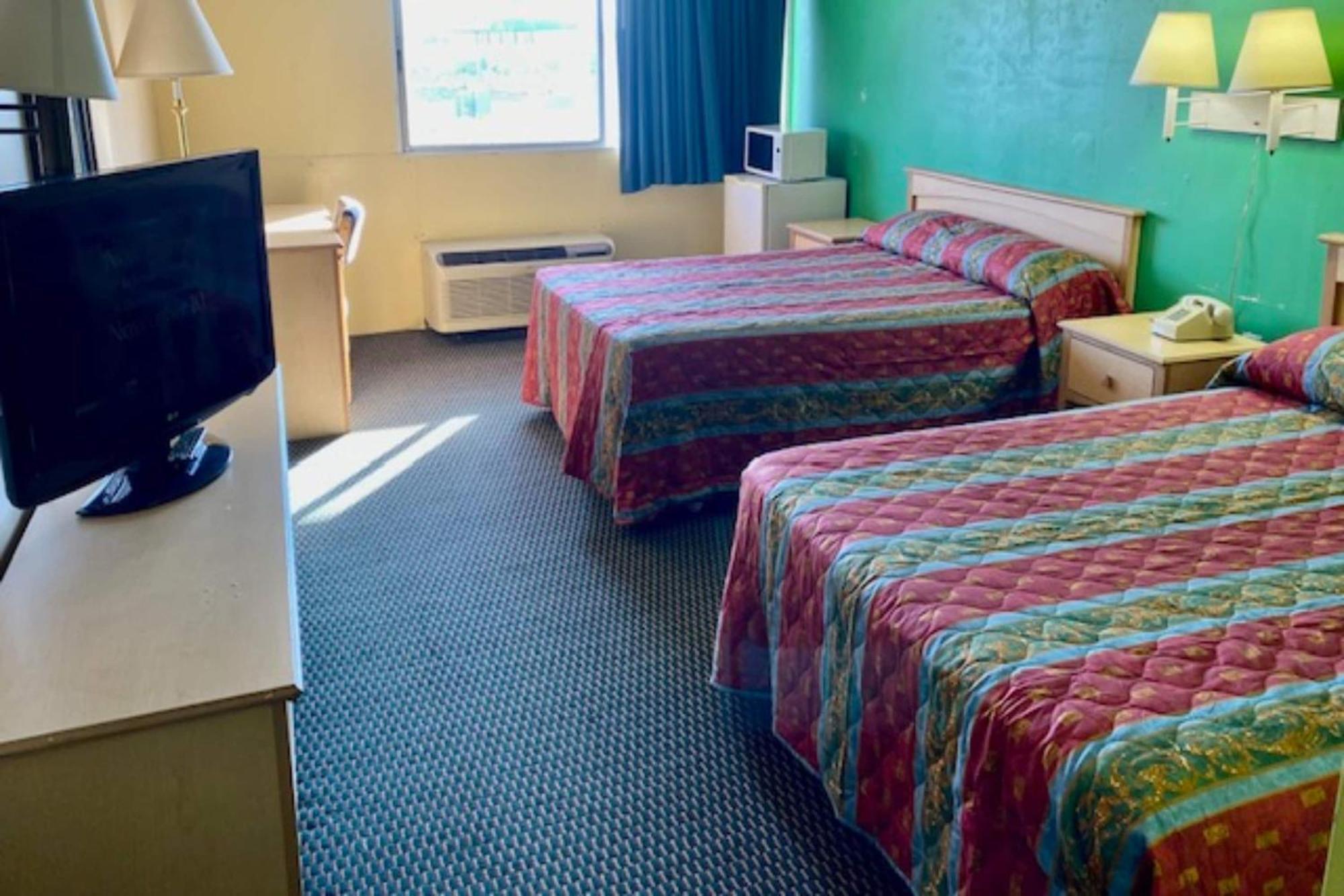 Red Carpet Inn & Suites Lima -Listing Partner Eksteriør billede