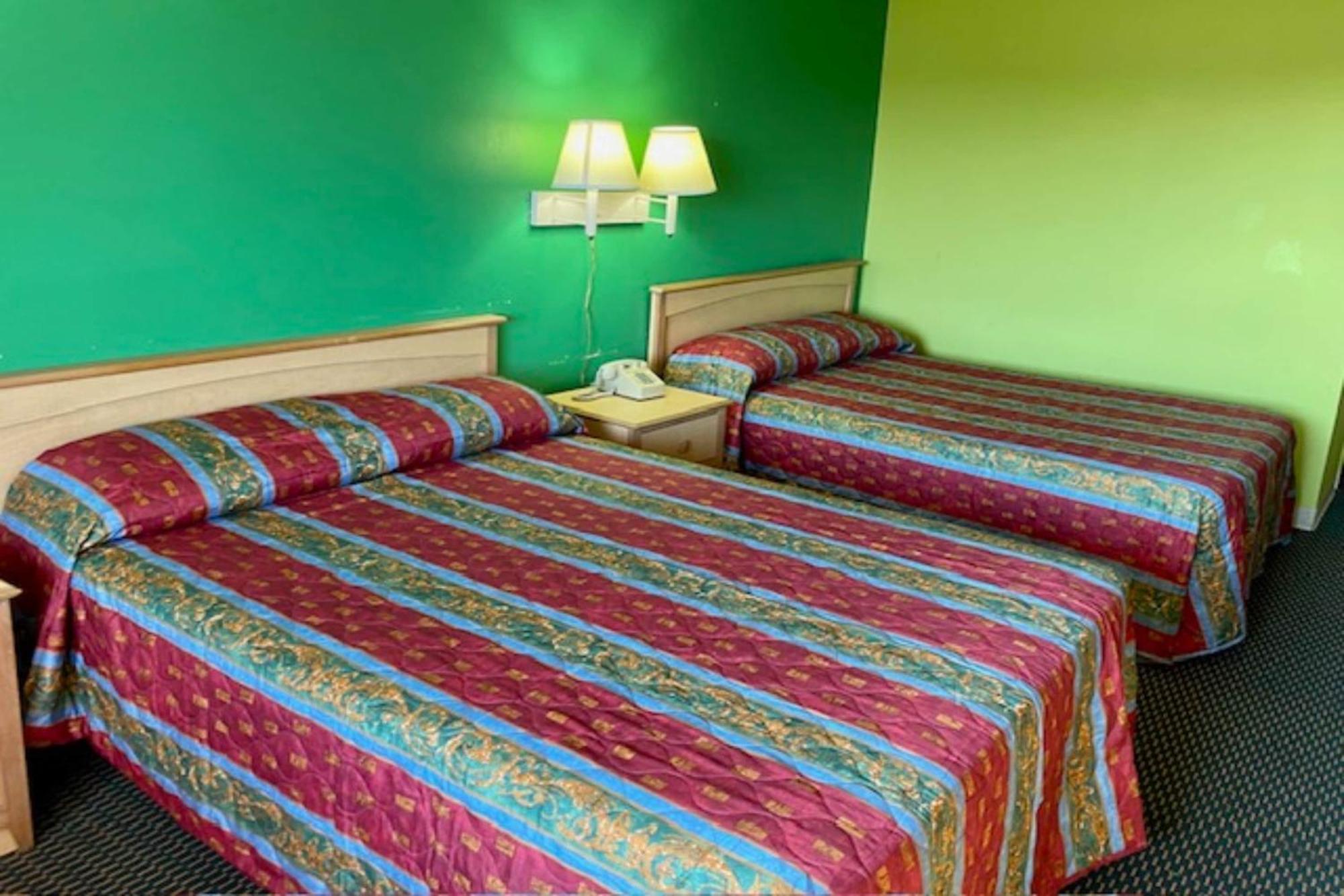 Red Carpet Inn & Suites Lima -Listing Partner Eksteriør billede
