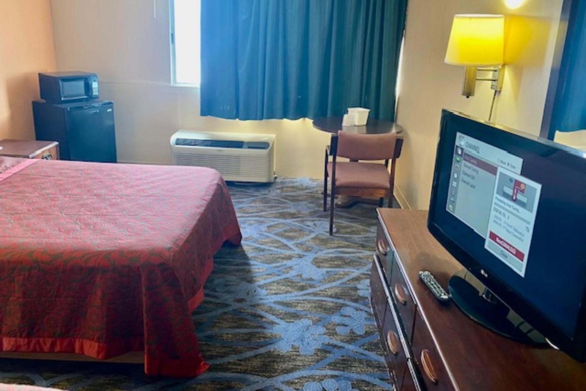 Red Carpet Inn & Suites Lima -Listing Partner Eksteriør billede