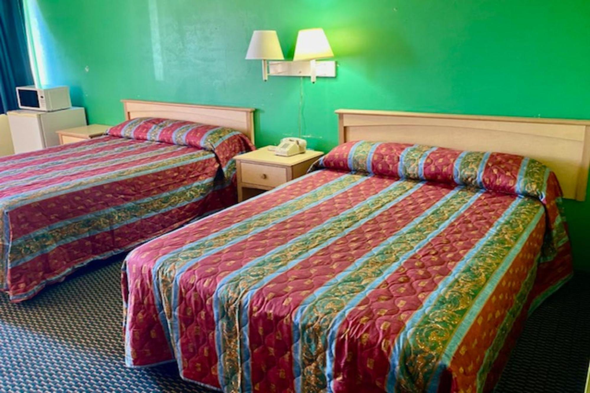 Red Carpet Inn & Suites Lima -Listing Partner Eksteriør billede