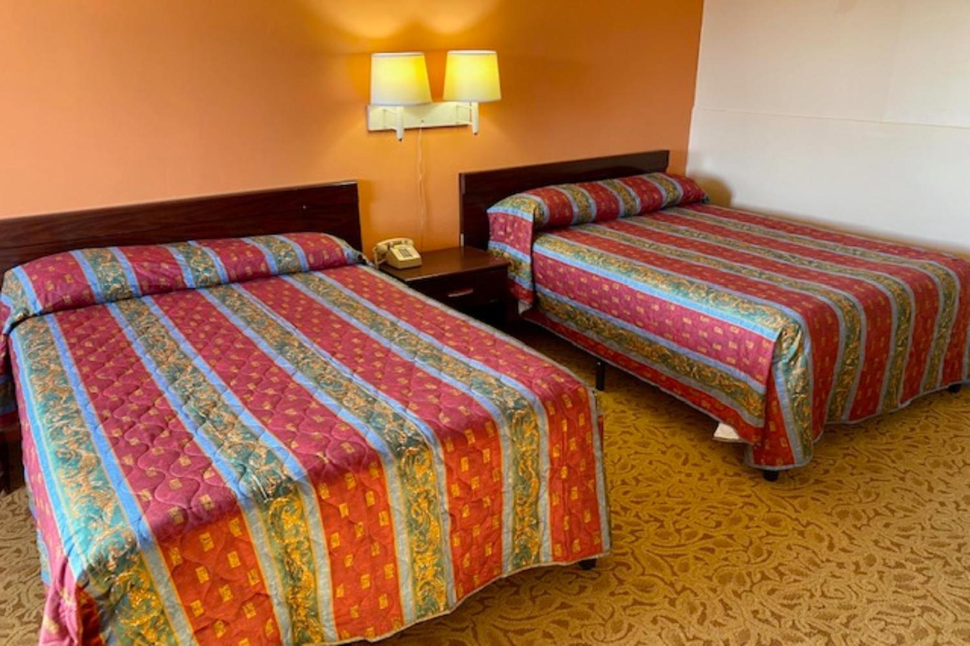 Red Carpet Inn & Suites Lima -Listing Partner Eksteriør billede